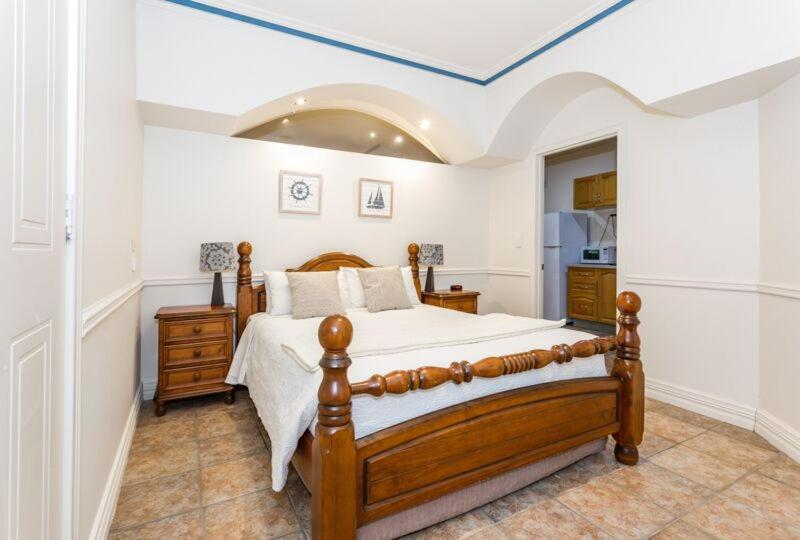 Inn The Tuarts Guest Lodge Busselton Accommodation - Adults Only Екстер'єр фото